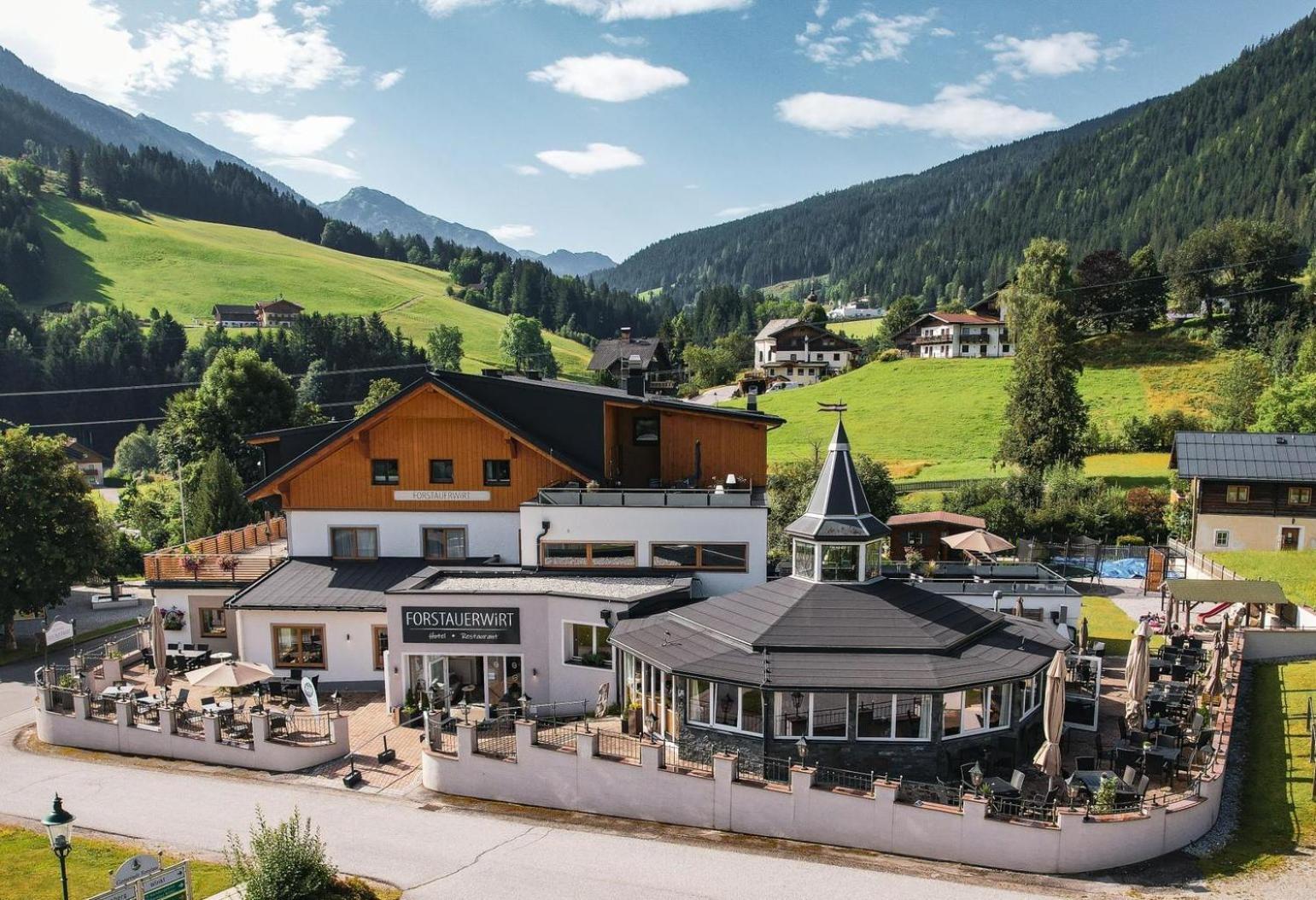 Forstauerwirt Hotel & Restaurant Exterior foto